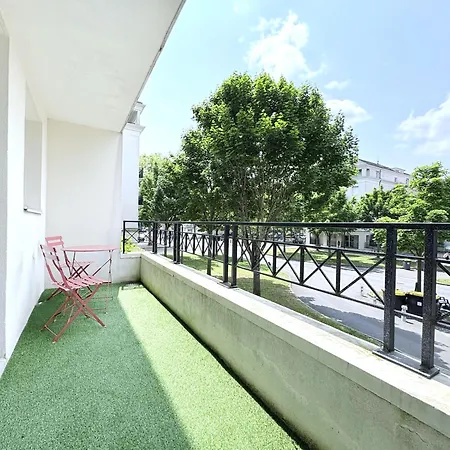 Le Genet 15min Train 8min Paris Parking